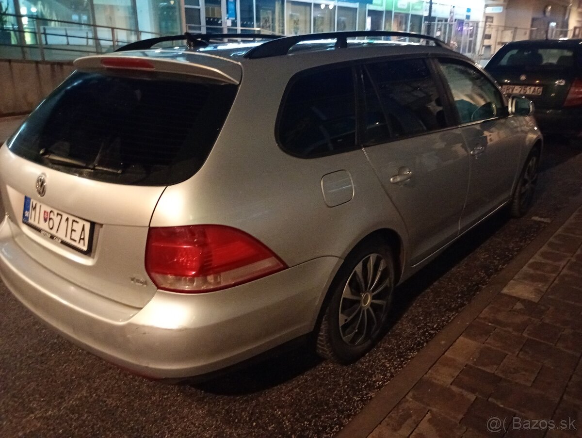 Predám Wolkswagen Golf 5 TDI Comfortline - 2