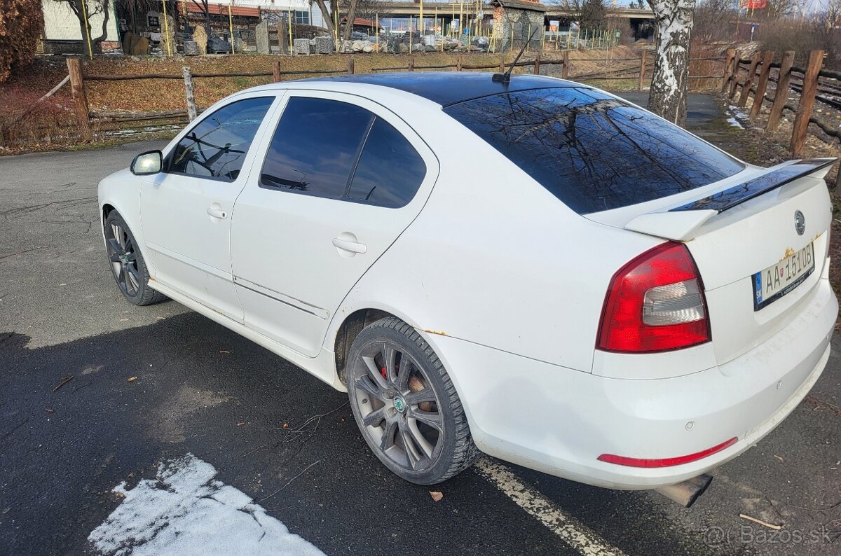 Škoda Octavia RS 2.0 TDI - 2