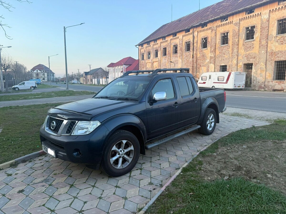 nissan navara 2011 - 2