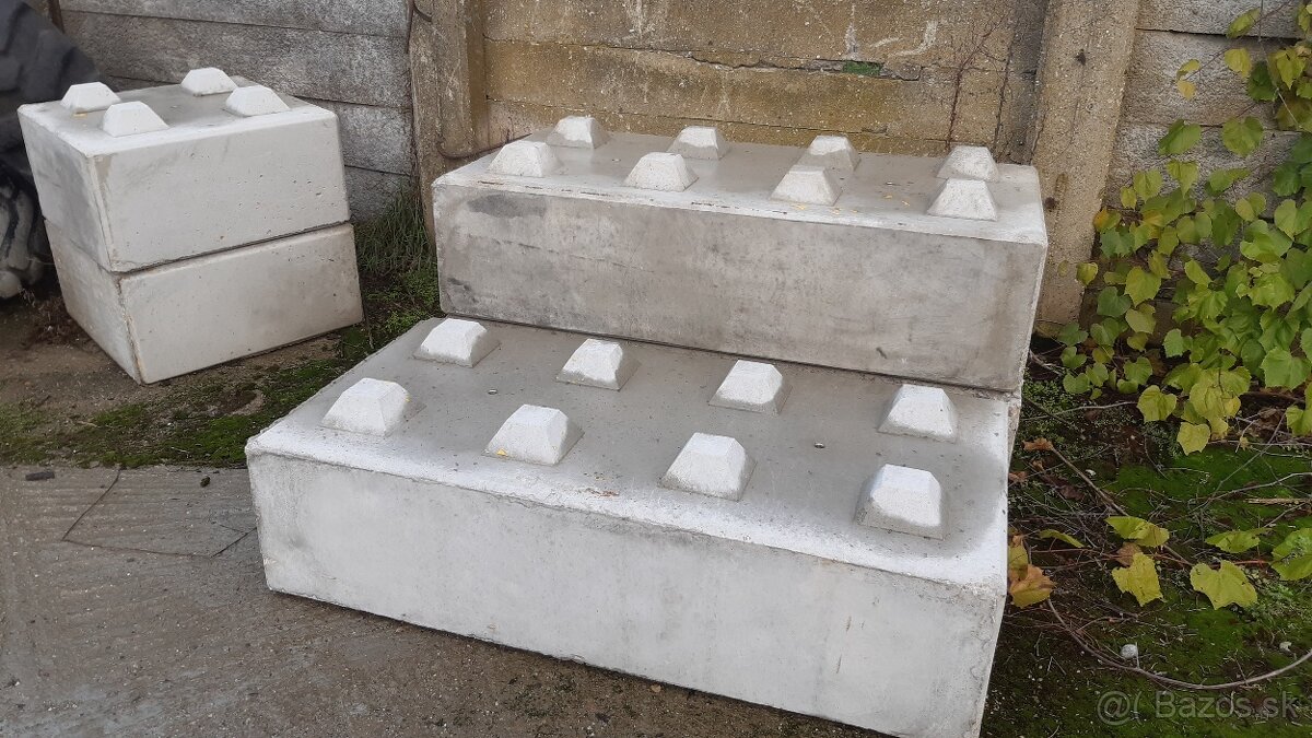 betónové lego kocky - 2