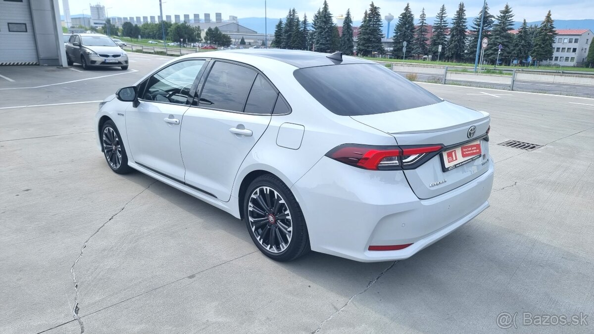 Toyota Corolla GR 1,8 Hybrid + LPG - 2