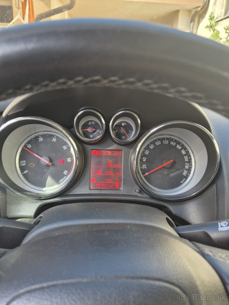 Opel Astra - 2