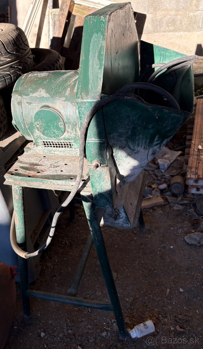 Šrotovník na obilie - 2