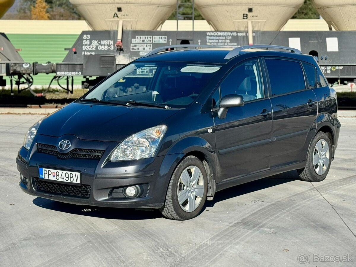 Toyota Corolla Verso 1.8i benzin 2008 - 2