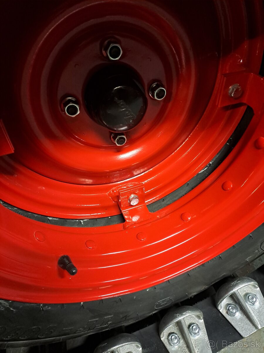 Zetor 25 polopasy - 2