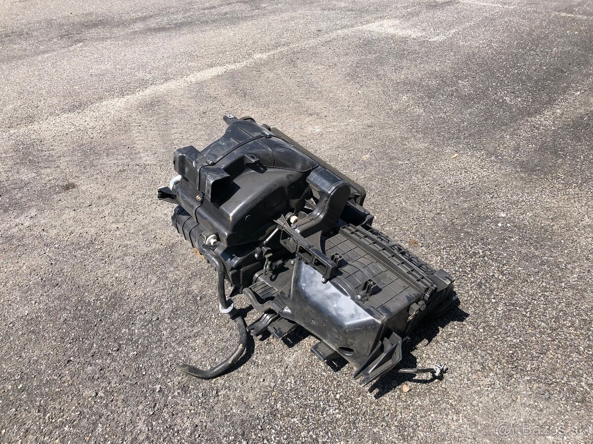 Kurenie Kia Ceed - 2