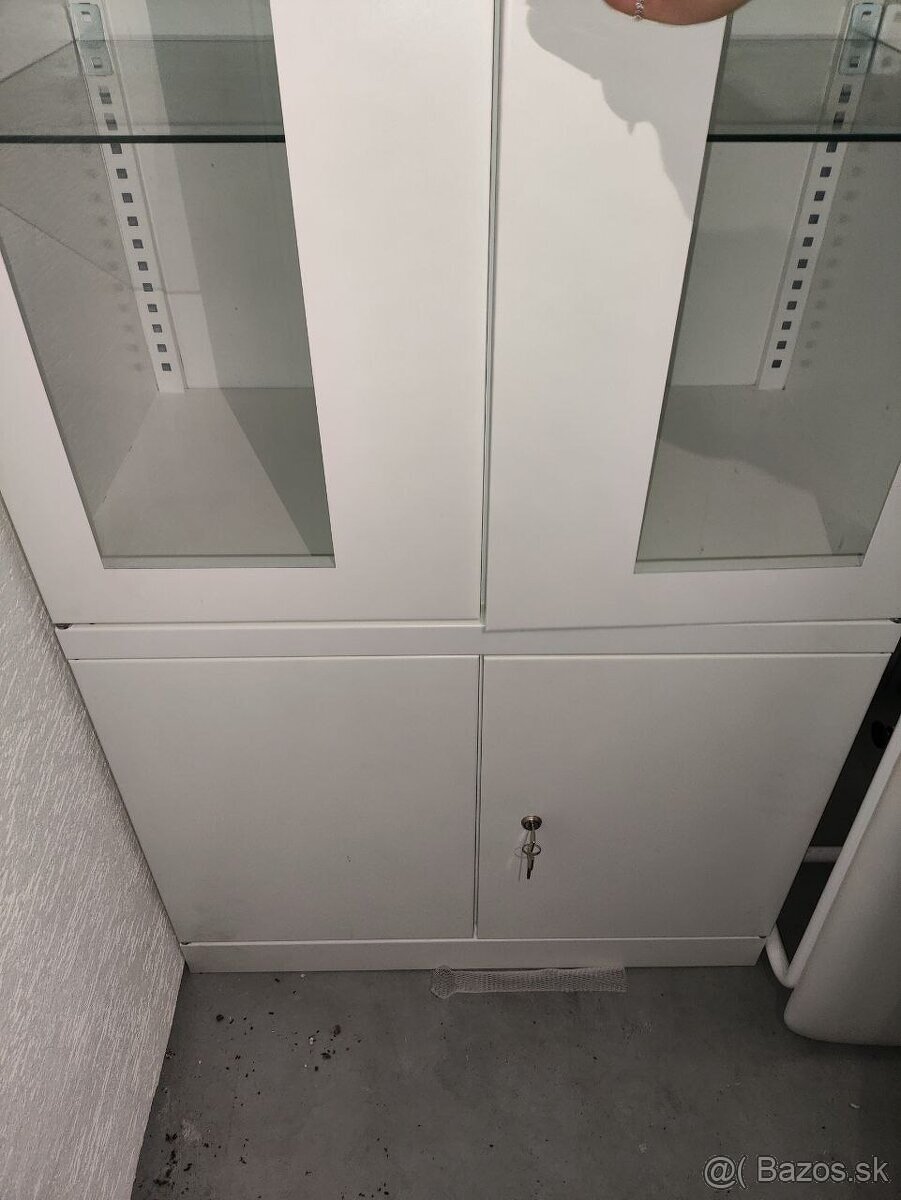 VITRÍNA/SKRIŇA MALOW - 2