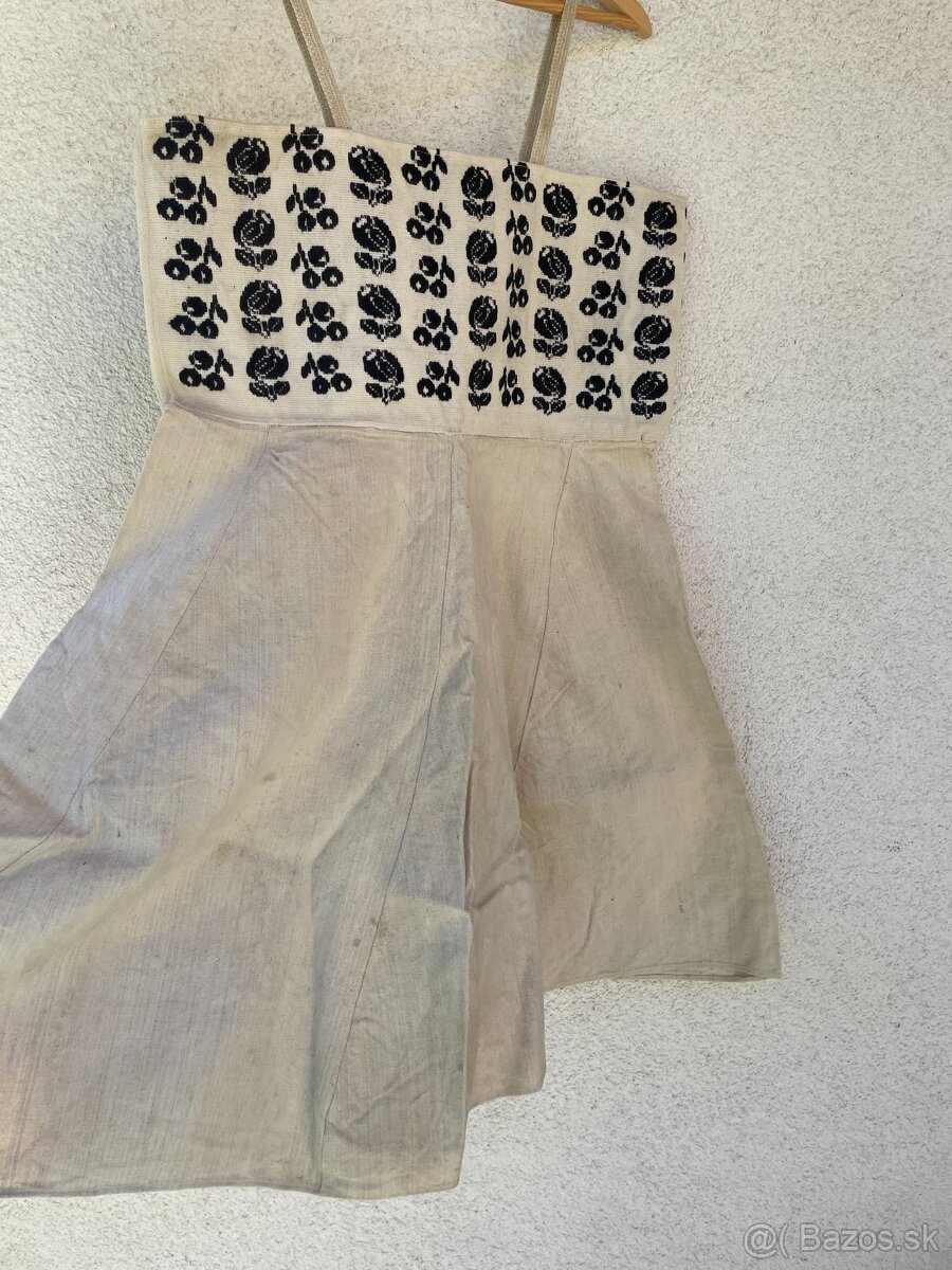 kroj – rubáš z Podpoľania - 2