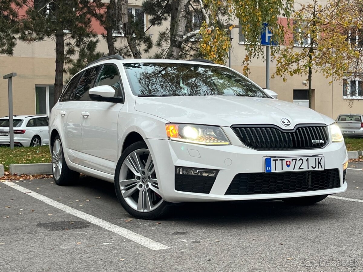 Škoda Octavia Combi 2.0 TDI RS - 2