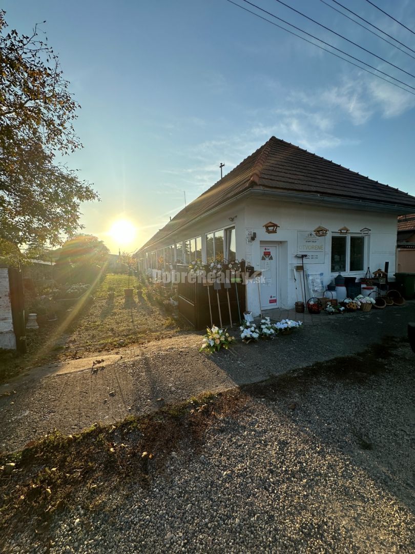 Dobré reality -na predaj - RD - Starý Tekov - 2