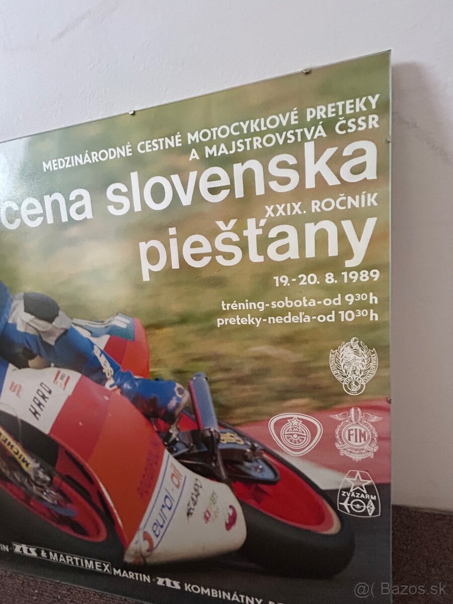 Retro plagáty v rámoch - 2