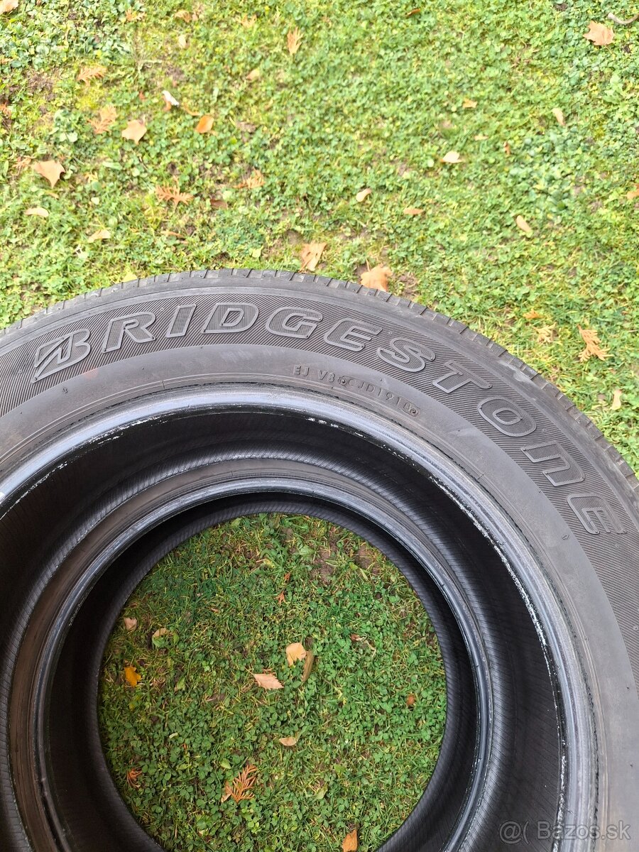 Celoročné pneu 265/55 R19 - 2