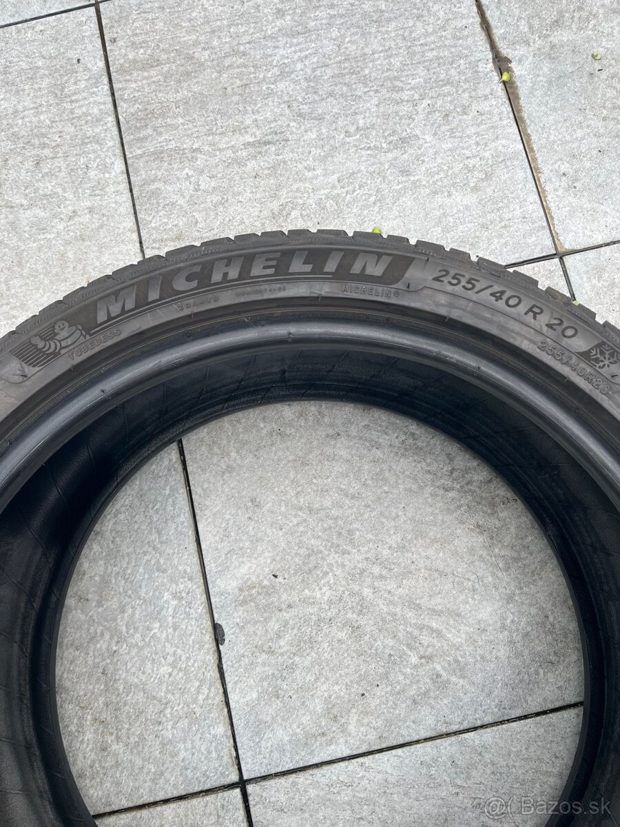 255/40 r20 Michelin - 2