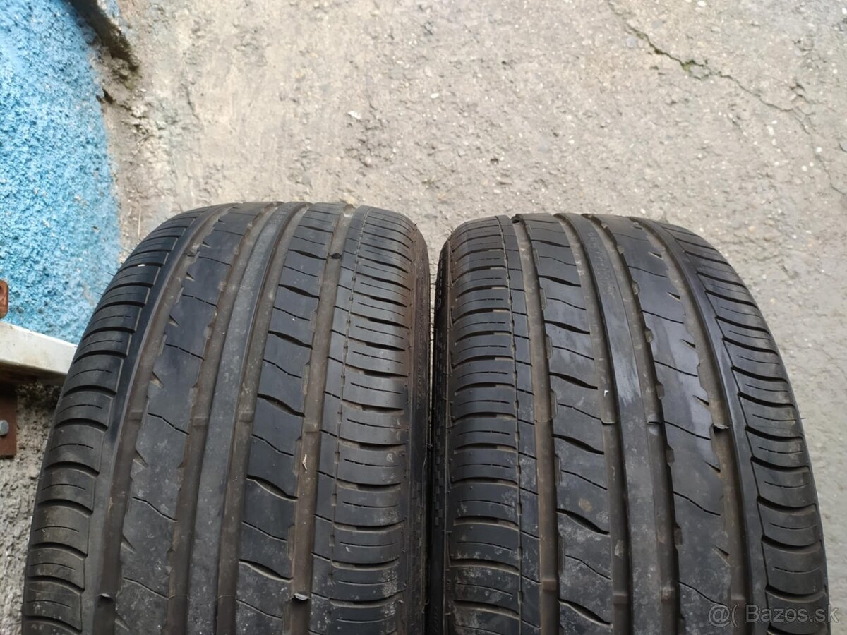 2x letne 255/40/18 - 2