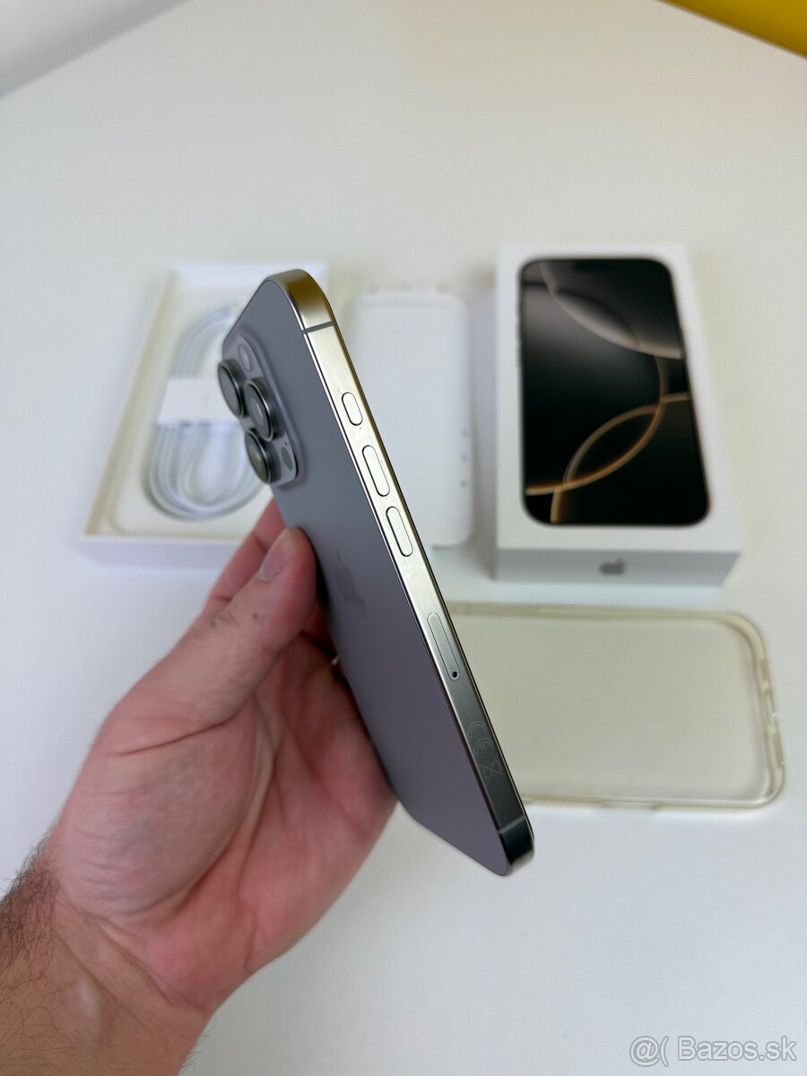Predam vymenim Iphone 16 Pro 256GB Natural Titanium - 2