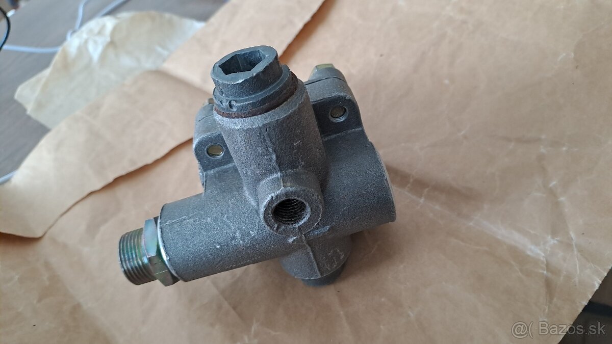 Zetor 25,35,50,praga a pod. - 2