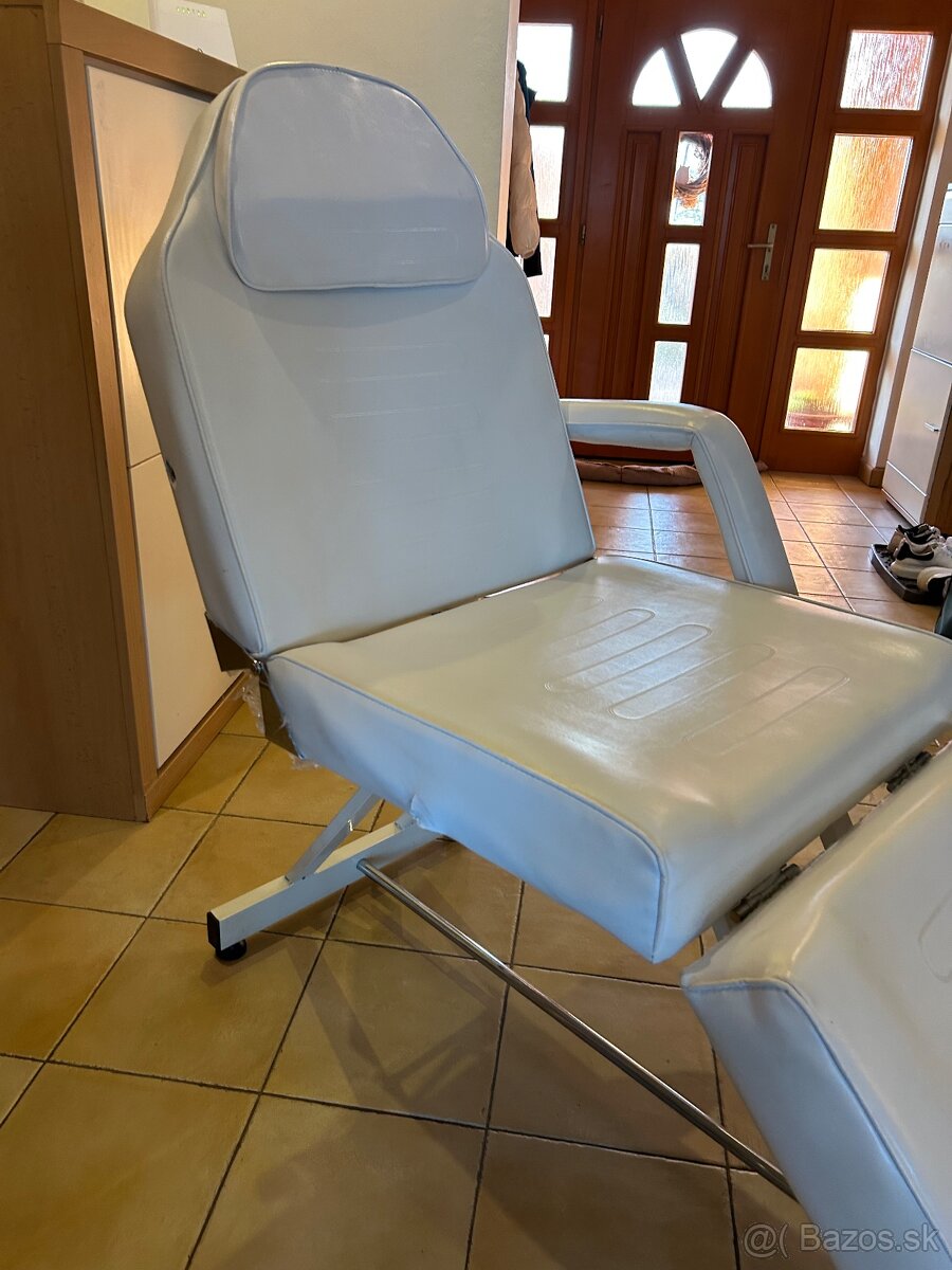 Kozmetické/ masážne kreslo - 2