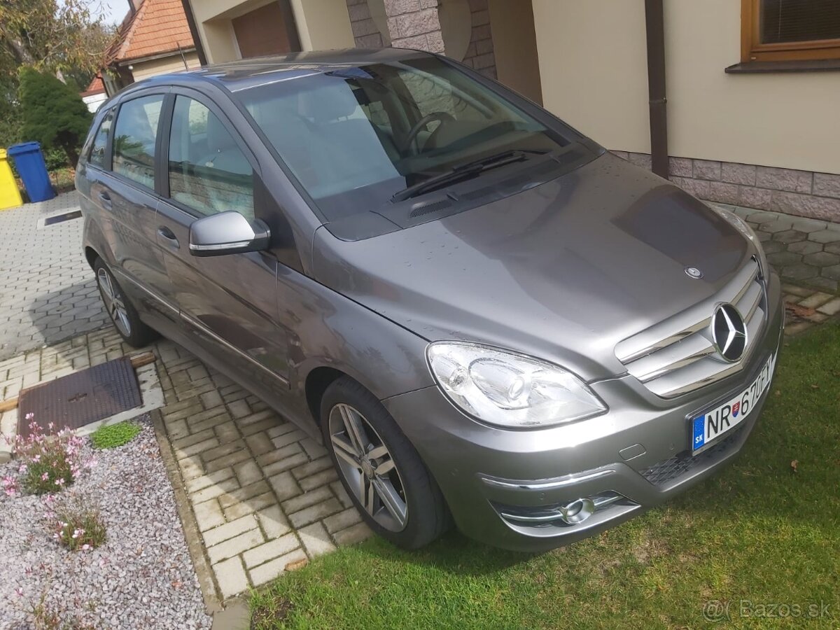Mercedes-Benz B200 CDI 2011 AUTOMAT - 2