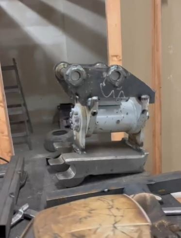 Powertilt , naklápacia hlava pre stroje do 5t - 2