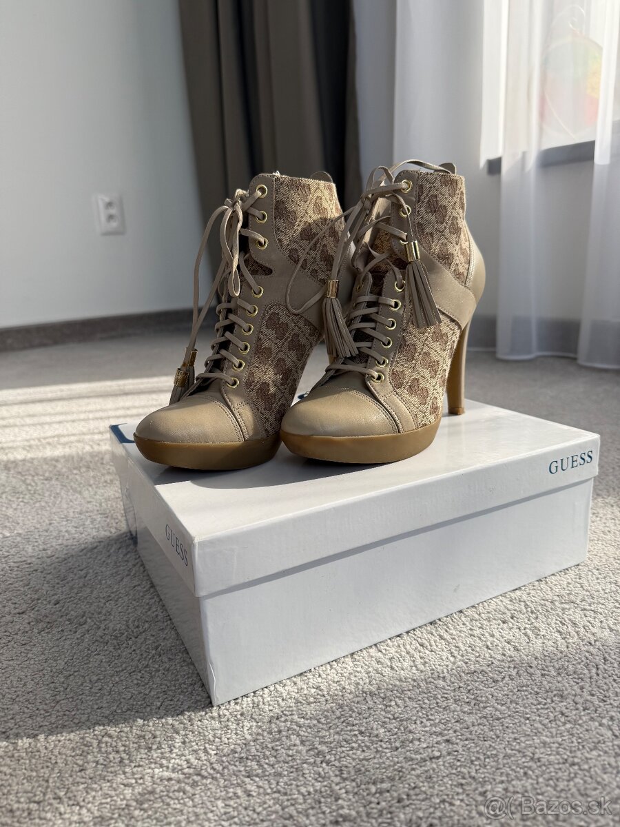 Guess poločižmy veľmi.37 - 2