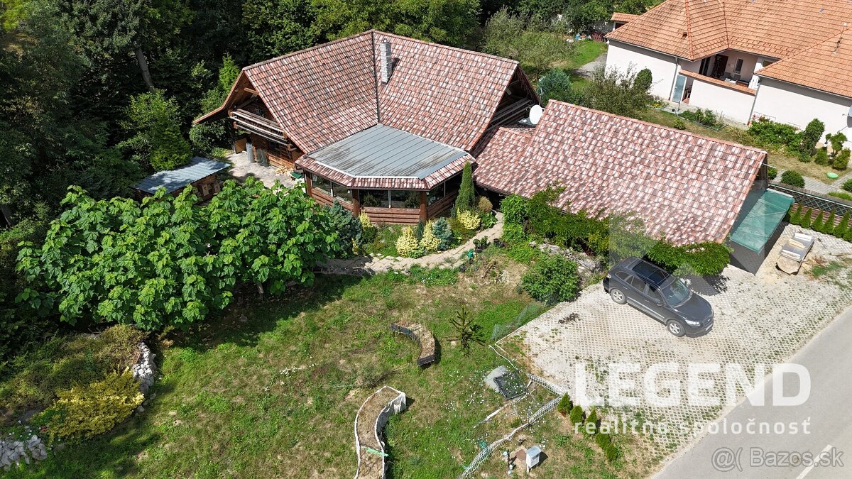 11-ročný Zrub v Bzinciach p.J - Vrzavka, 959m2, Garáž 45m2, - 2