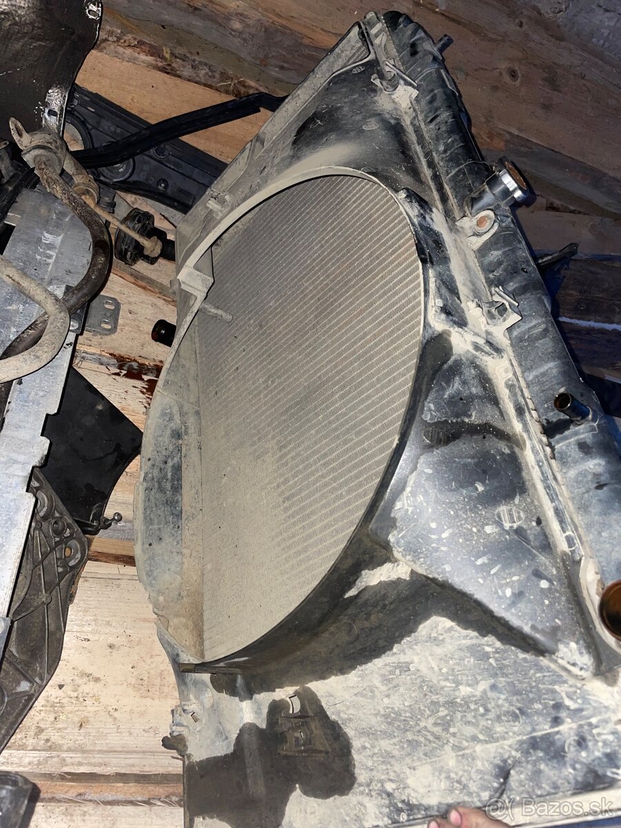 Chladič nissan patrol y61 - 2