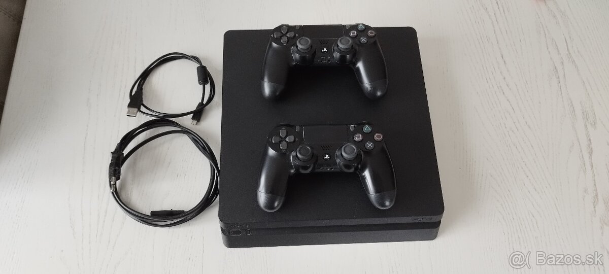 PlayStation 4 Slim 500GB + 2x Dualshock bez driftu + káble - 2