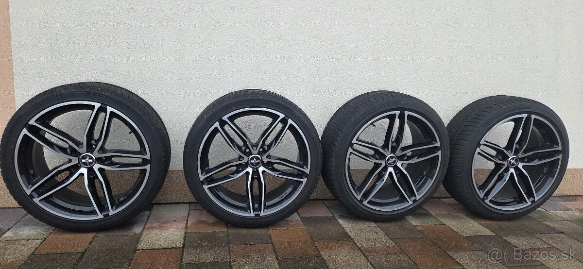 Elektrony naFord mustang - 2