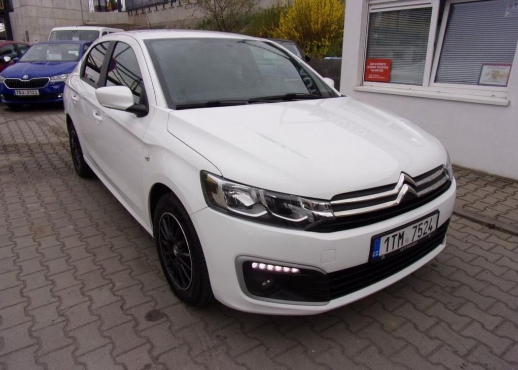 Citroën C-Elysée 1,2 PureTech FEEL benzín manuál 60 kw - 2