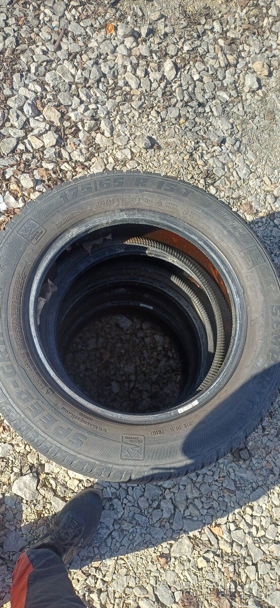 175/65 R15 zimne - 2