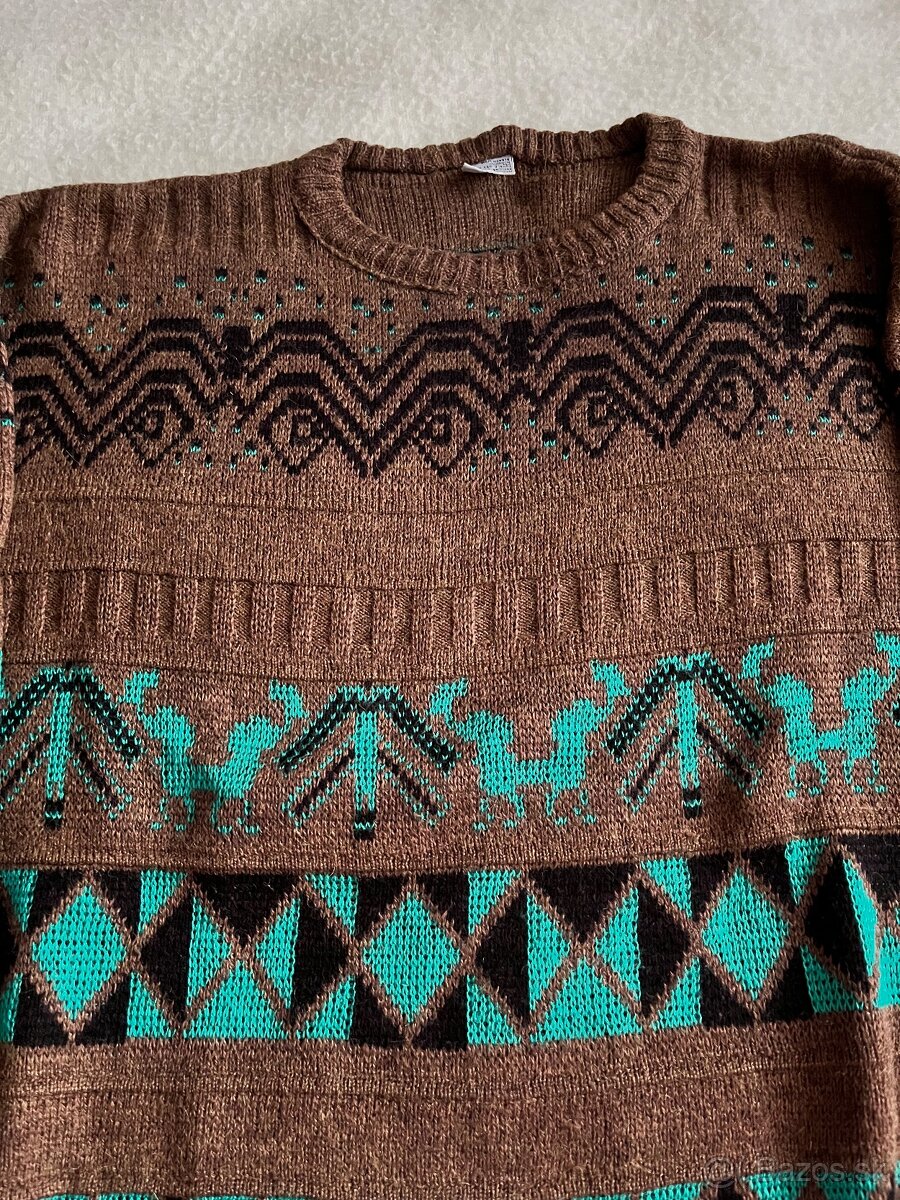 Pletený akrylový sveter - 2