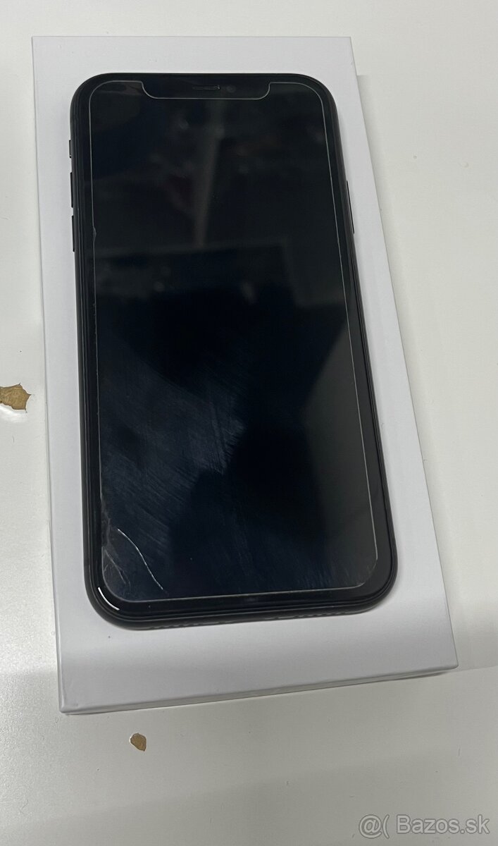 Apple IPhone 11 128gb čierny - 2