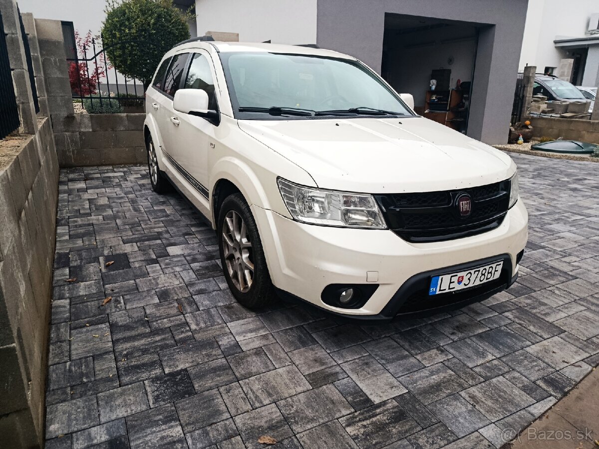 Fiat Freemont - 2