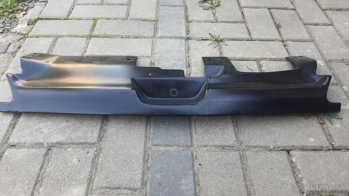 Predná maska Peugeot 306 r.v. 1997 - 2