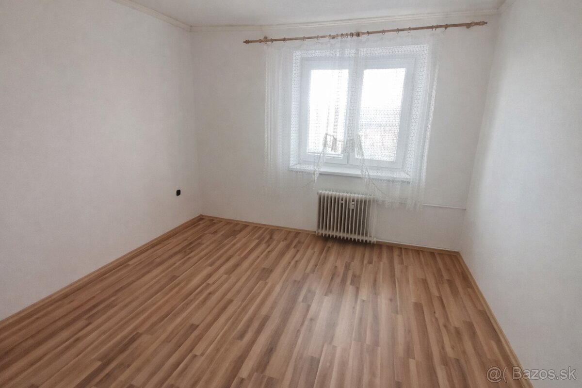 Predaj,3-izb.bytu s balkónom v meste Lučenec - 2