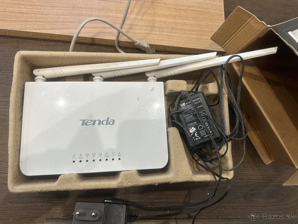 Router tenda - 2