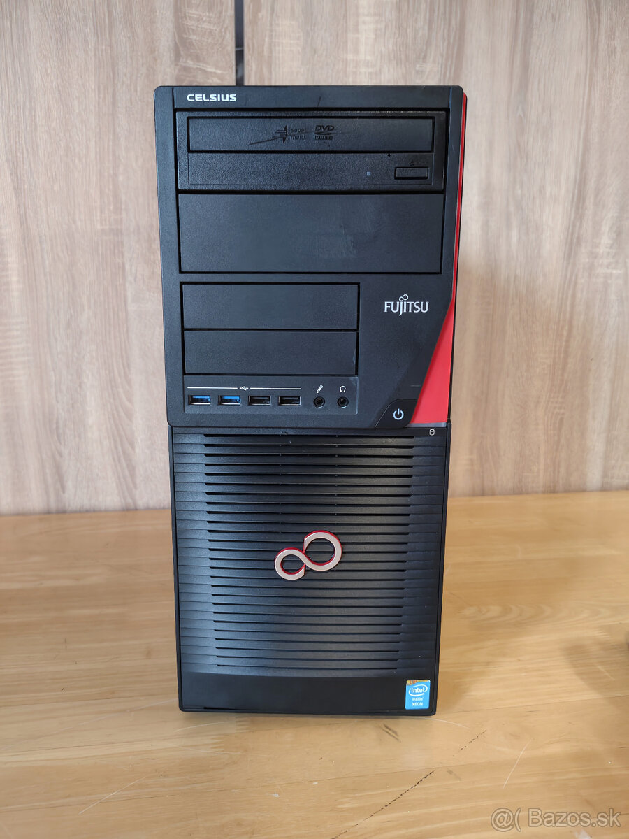 Pracovná stanica Fujitsu Celsius W530 - Xeon E3-1245 v3 - 2