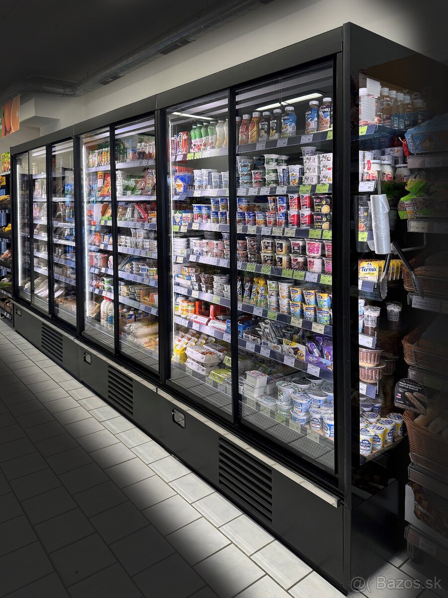 Prístenná vitrína IM 2,5m - 2