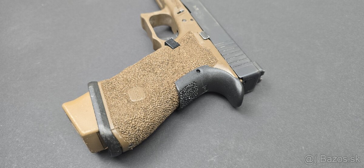 Predám Glock 17 Gen 4 - 2