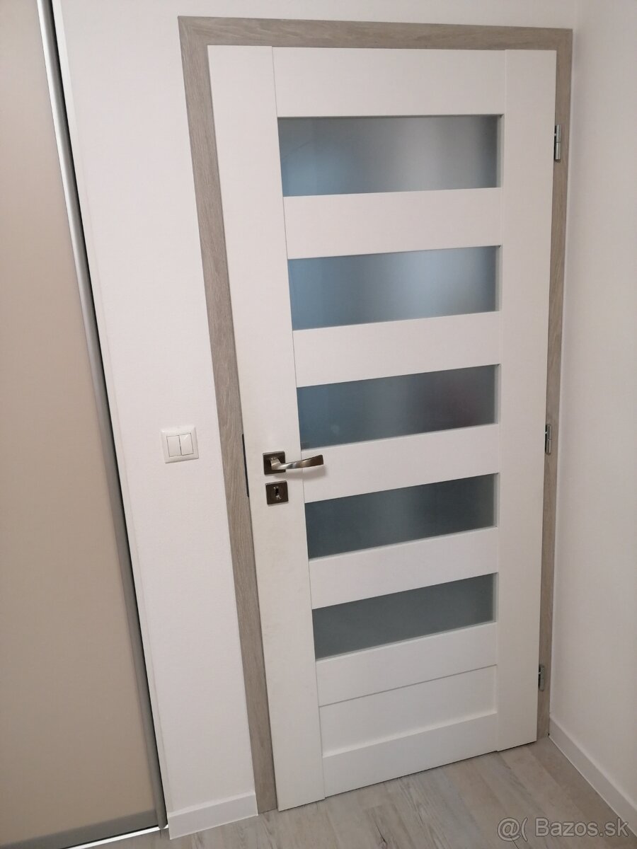 Predám dvere REZERVOVANÉ - 2