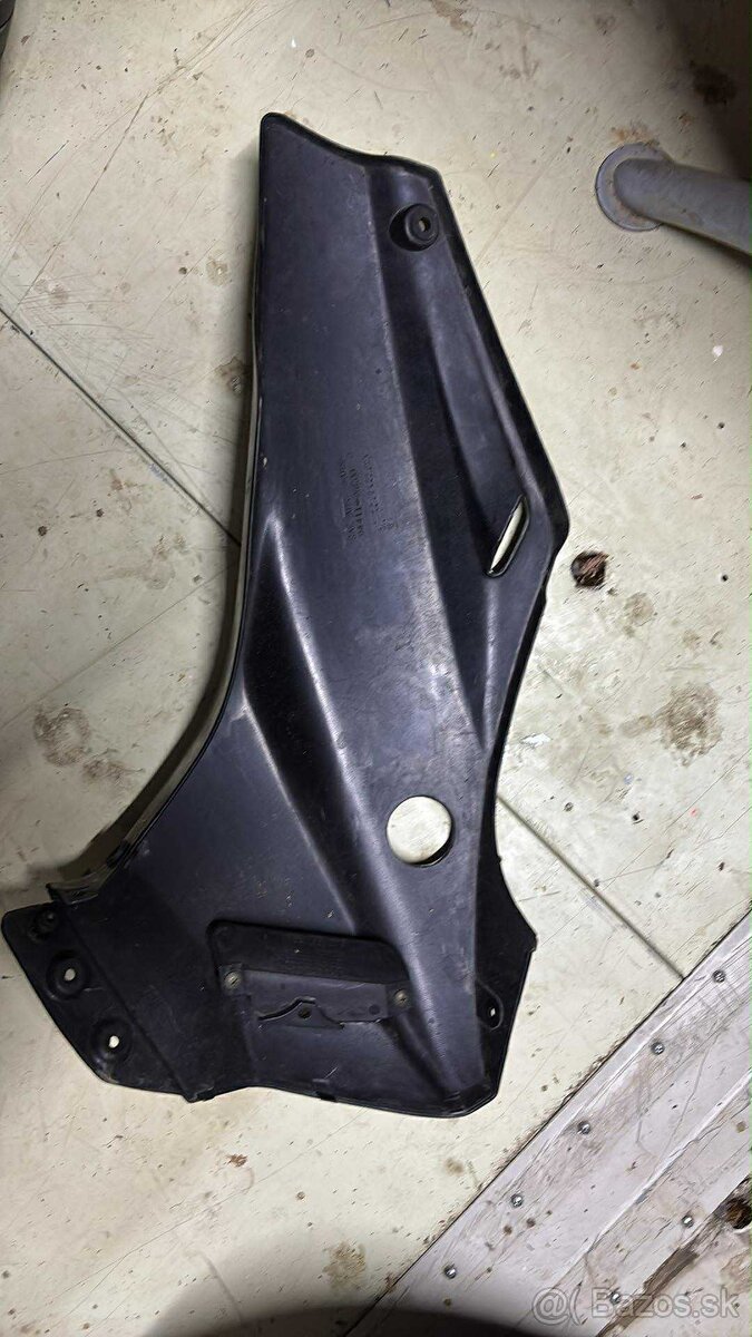 Suzuki Bandit 1200S - 2