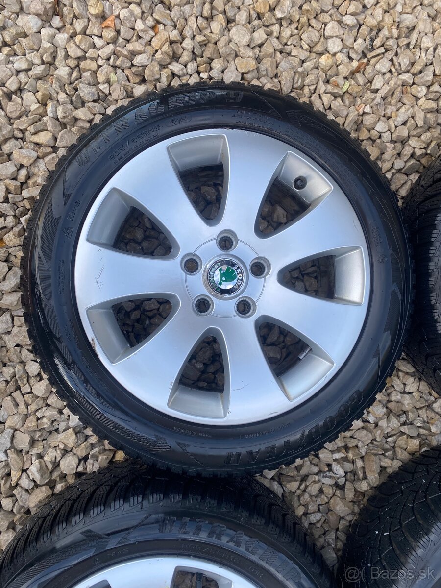 Elektróny Škoda superb2 - 2