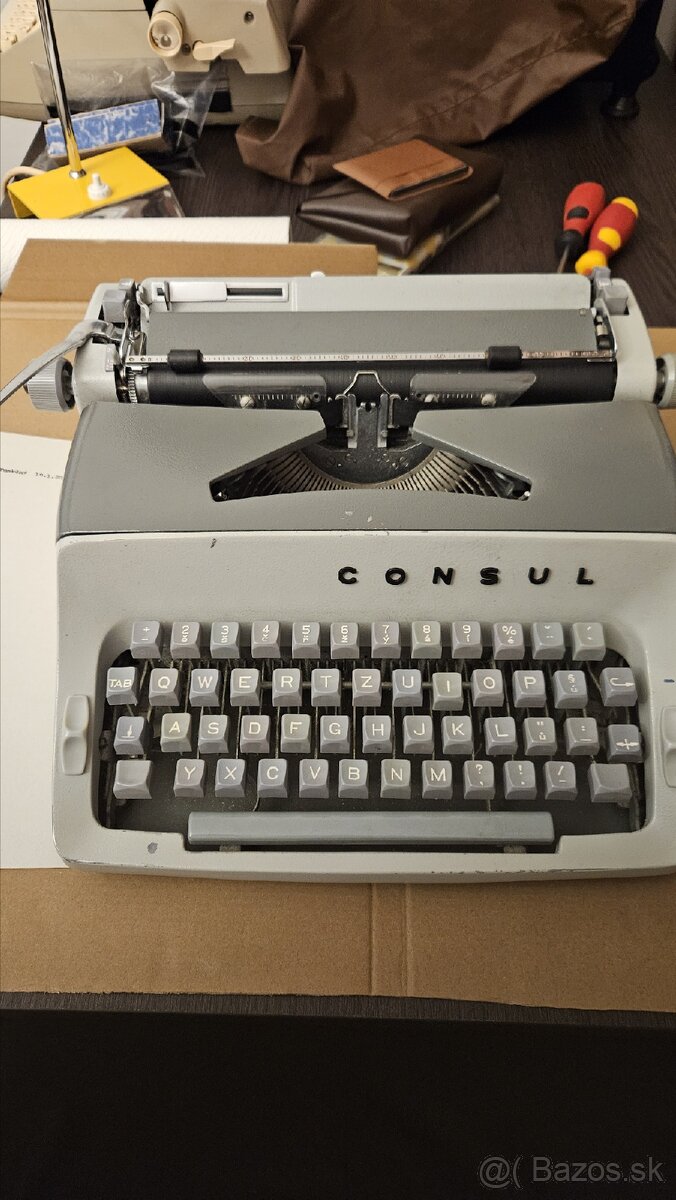 Písací stroj consul funkčný - 2