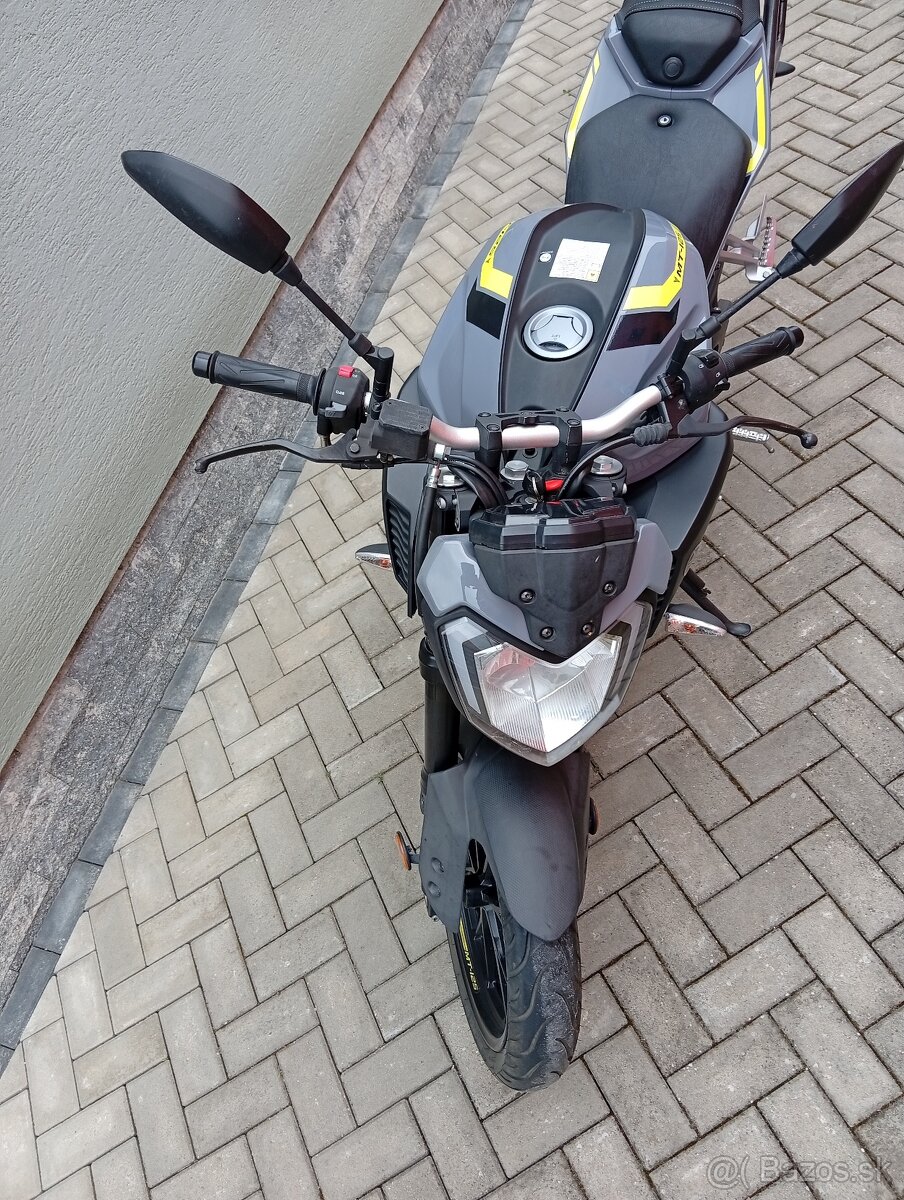 Yamaha 125MT - 2
