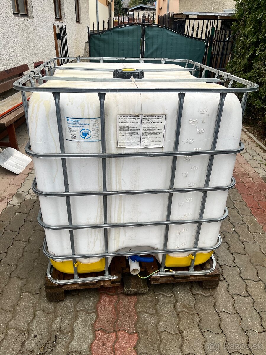 IBC plastová nádrž - 2