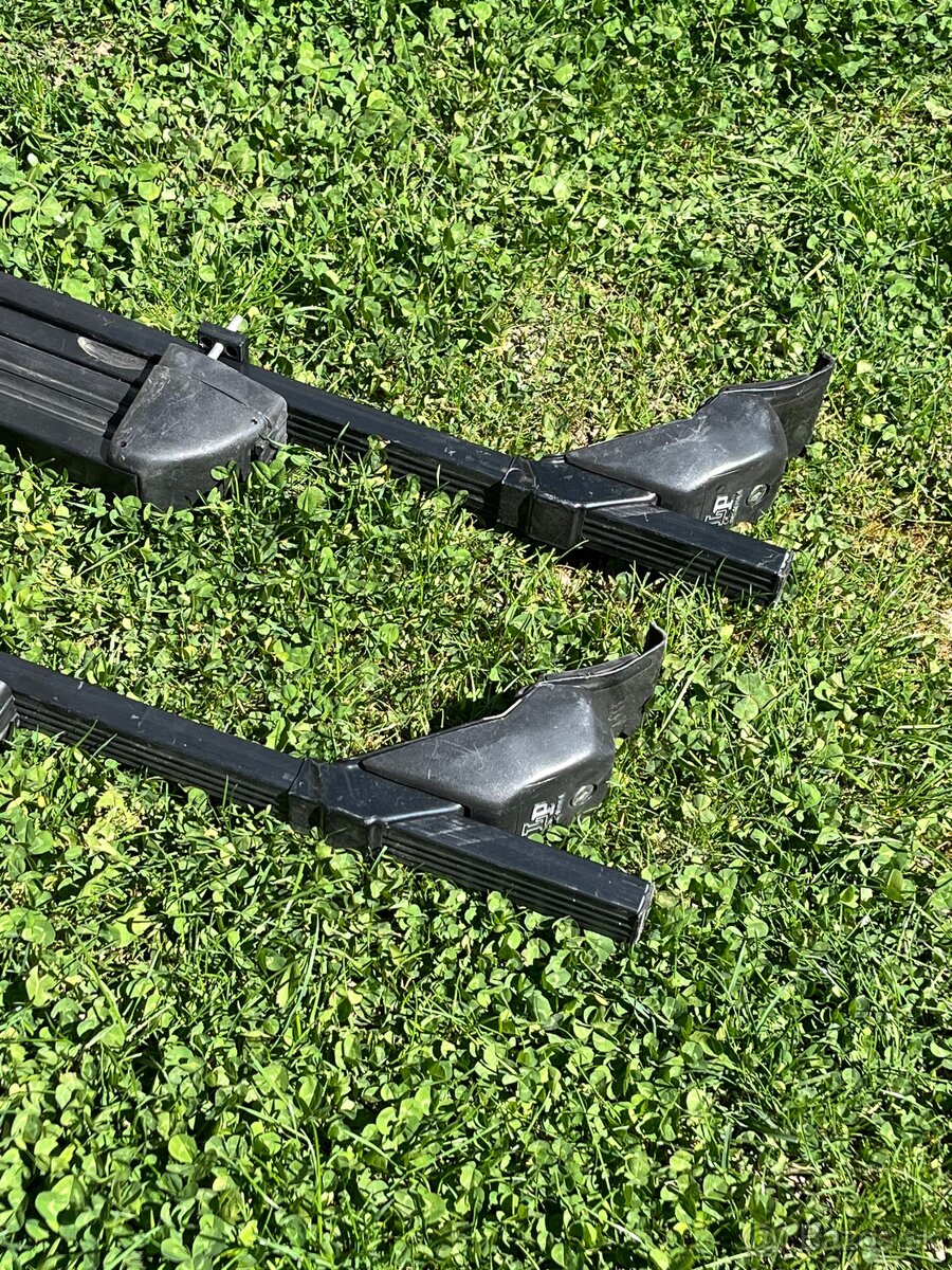 Stresny nosic lyzi - 2