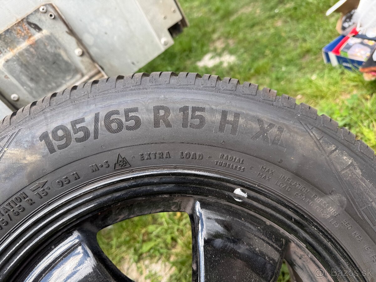 5x114,3 r15 195/65 - 2