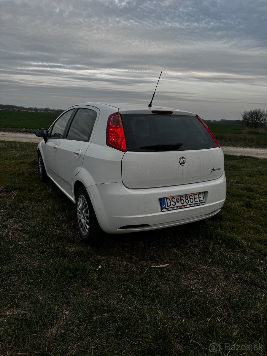 Fiat grande punto - 2