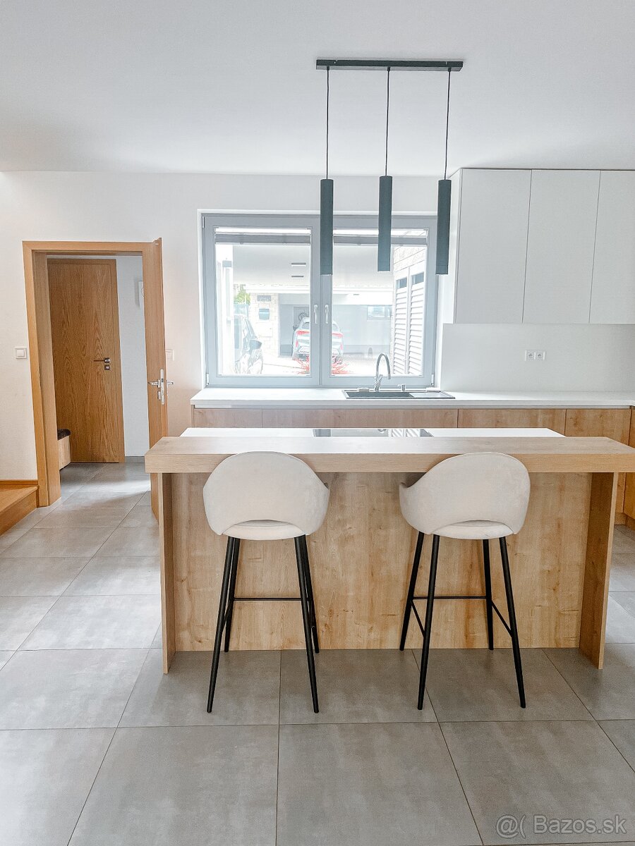 PRENÁJOM – NOVOSTAVBA DOMU V ŽILINE (Univerzitné mestečko) - 2