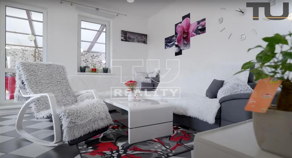 Rodinný dom na predaj - Malý Čepčín - 2